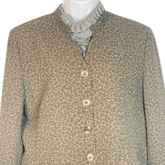 Le Suit Olive & Deep Green Leopard Print Blazer Size 12 Tailored Waist - Picture 2 of 8